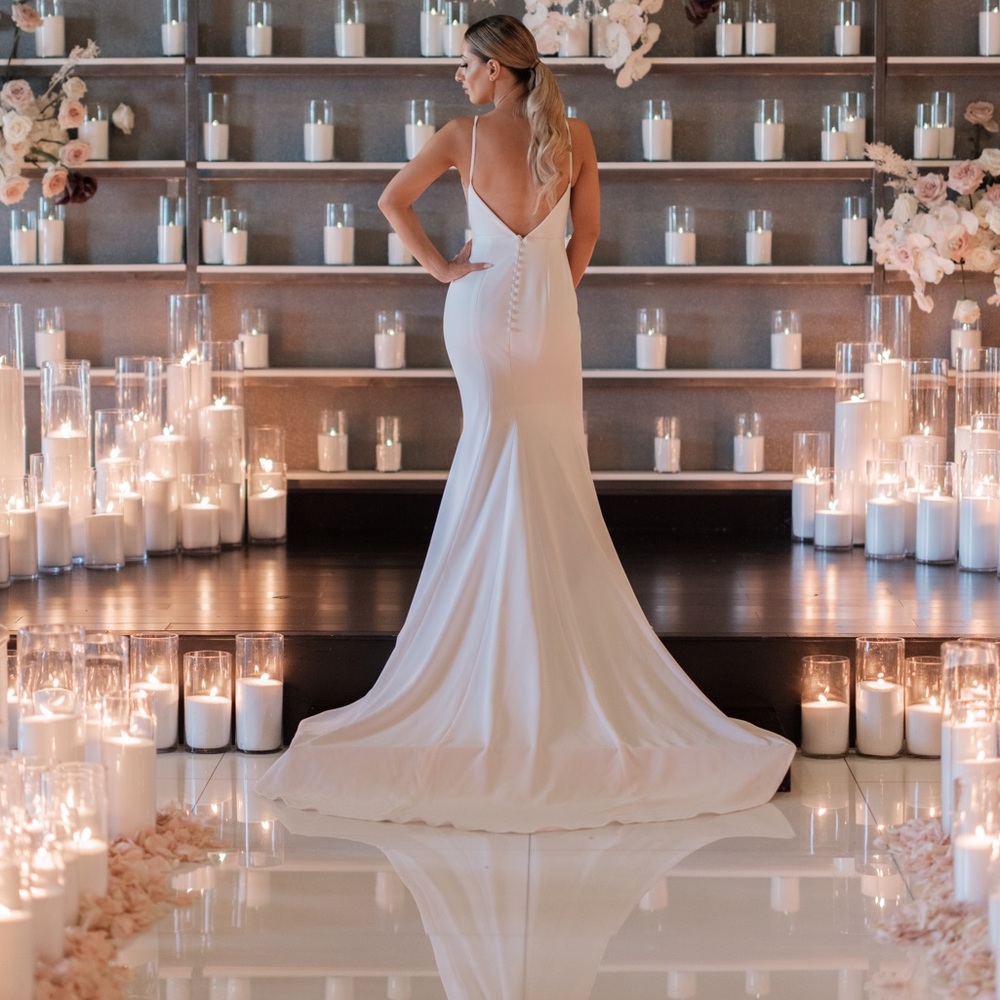 Alyssa Kristin Emerson Bridal Gown View 4